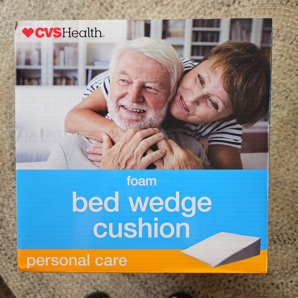 CVS Foam Bed Wedge Cushion NIB - Picture 5 of 5